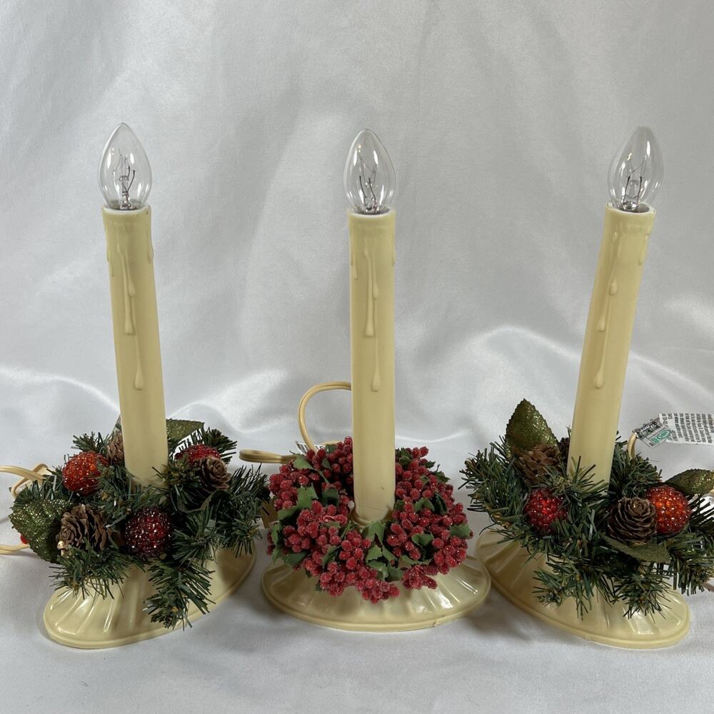 Vintage Set of 3 Plug-In Electric Christmas Window Candle Lights + Rings Wreaths
